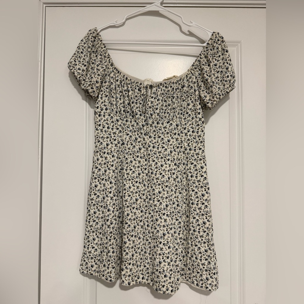La Hearts Black and White Floral Dress